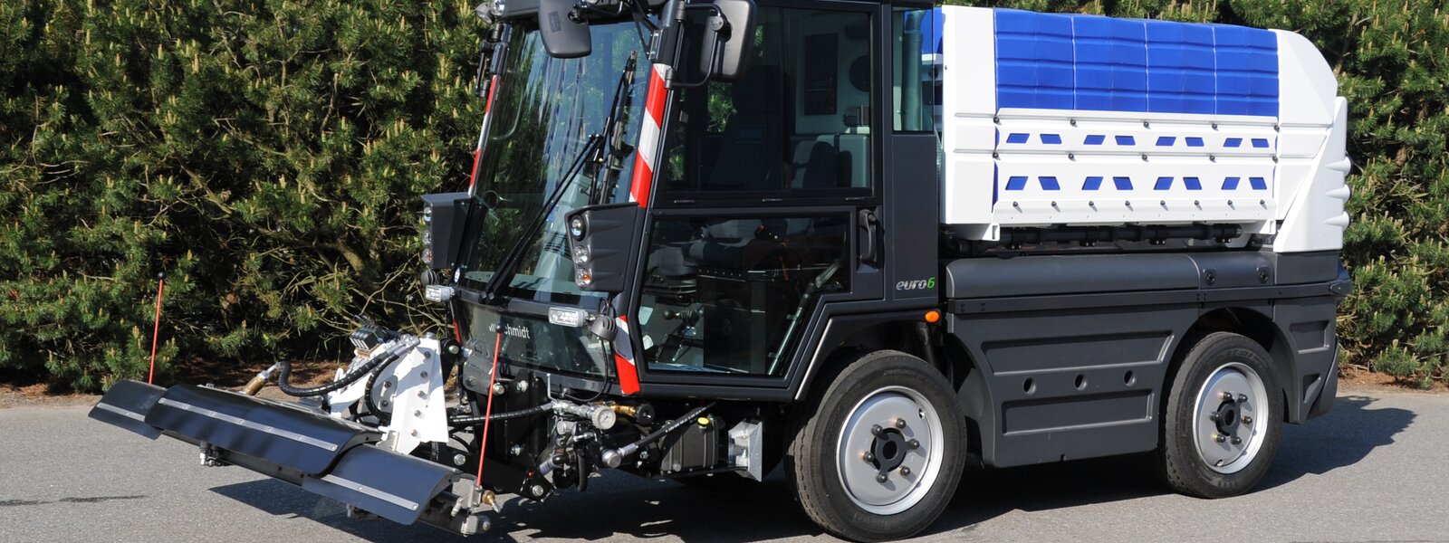 Street washers | CityJet 3030 | Aebi Schmidt Group